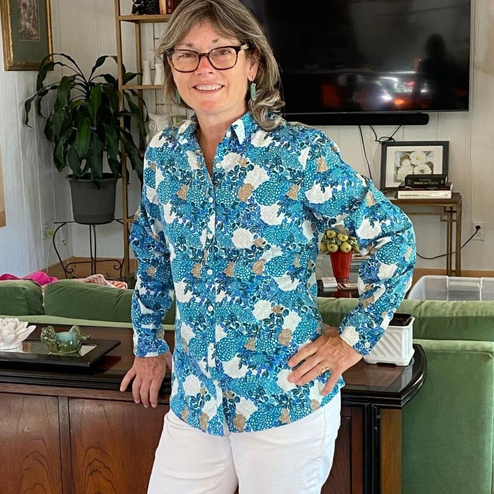 Lands' End 8 Aqua Blue Floral Print Button Front Women's Shirt